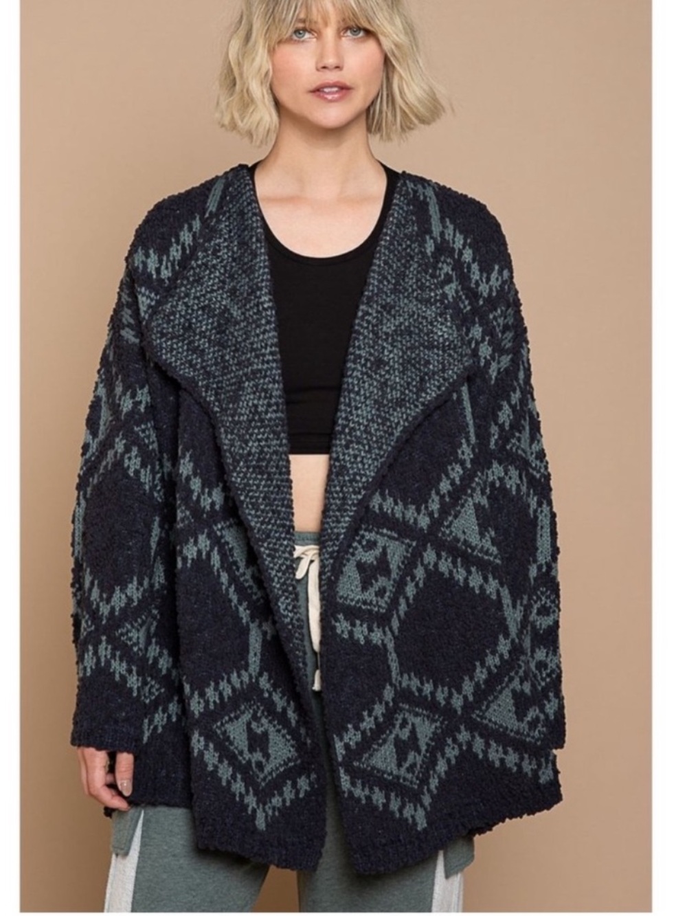 New: POL Open Front Relaxed Fit Boho Geometric Print Cardigan Sweater• Medium